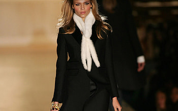 Dsquared Milan FW05 show 02, fashion, fashion week, catwalk, runway, dsquared, natasha poly HD wallpaper