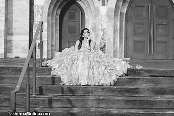 Princess, black and white, femininity, fashion style, beauty HD wallpaper