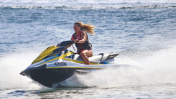 Gold Coast jet ski tour, Thrilling adventure, Waterway exploration, Unforgettable memories HD wallpaper