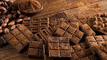 U chocolate goodness, Tempting cocoa treats, Delectable chocolate bars, Scrumptious indulgence HD wallpaper