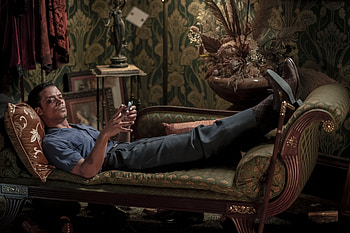 : Relaxing Scene from Interview with the Vampire Series, Jacob Anderson, TV Show, Interview with the Vampire HD wallpaper