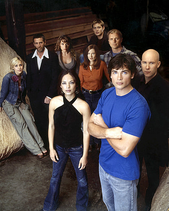 Smallville cast, Where are they now, Acting careers, Post-Smallville projects HD phone wallpaper