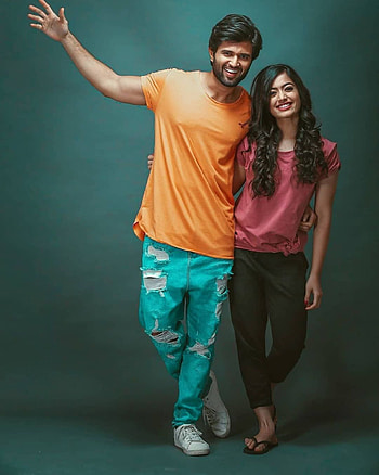 Vijay Rasmika Mandanna, fashion design, flash graphy HD phone wallpaper