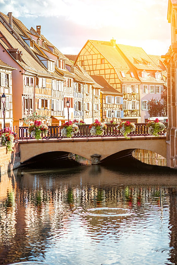 Strasbourg, Top travel destination, Alsace region, Paris graphy HD phone wallpaper