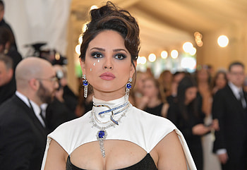 Eiza Gonzalez At Met Gala, eiza-gonzalez, music, celebrities, girls HD wallpaper