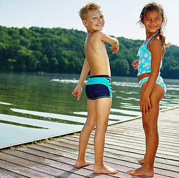 Little girl, childhood, blonde, fair, nice, adorable, bonny, leg, sweet, Belle, white, smile, Hair, girl, tree, comely, sightly, pretty, green, face, nature, lovely, pure, child, river, fun, graphy, cute, baby, , Nexus, beauty, kid, feet, water, beautiful, people, little, pink, boy, sky, princess, forest, dainty HD wallpaper