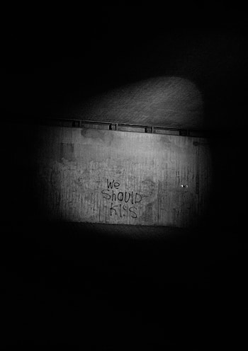 Words, Wall, Bw, Chb, Inscription, Text, Kiss HD phone wallpaper