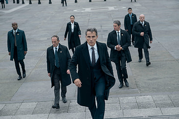The Diplomat - Stride of Power (Suit, Quad ), TV Show HD wallpaper