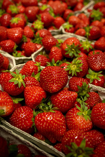 Food, Strawberry, Berry, Fruit, Basket HD phone wallpaper