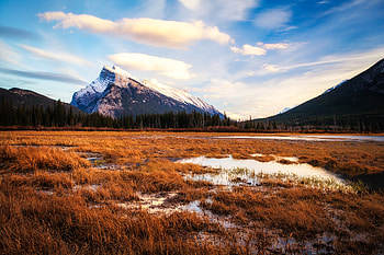 Sunset At Vermillion Lakes In Banff Canada, sunset, lake, canada, lake, nature HD wallpaper
