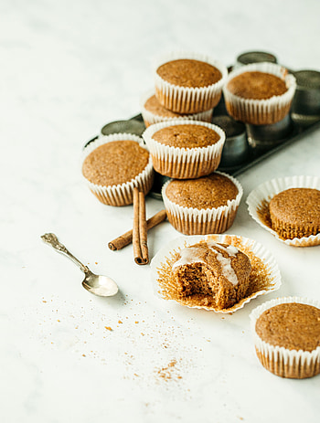 Food, Desert, Cinnamon, Brown, Bakery Products, Baking, Cupcakes HD phone wallpaper