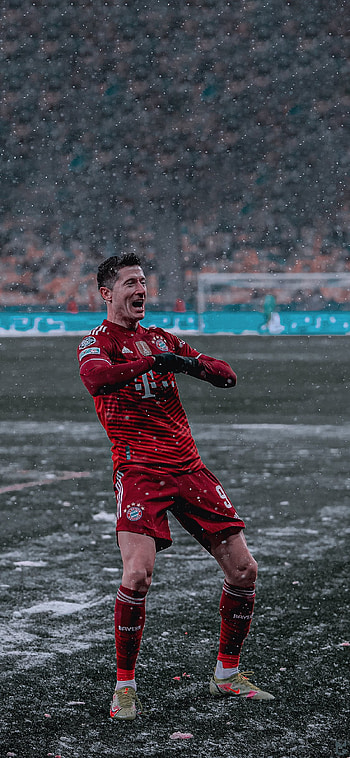 Lewandowski, sports uniform, bayern munich, soccer, ucl HD phone wallpaper