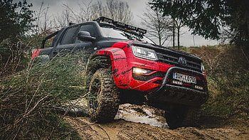 VW Amarok, Off-road Driving HD wallpaper