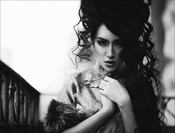 NO ... IT'S NOT AMY, asian fashion, curls, graphy, bw, hair, woman, beauty HD wallpaper
