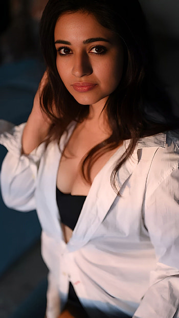 Poonam Bajwa, tamil actress HD phone wallpaper