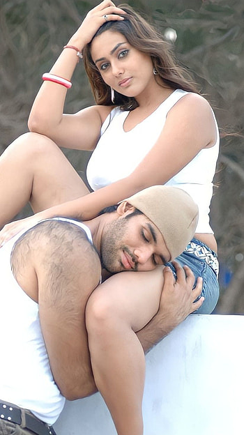 Namitha, tamil actress HD phone wallpaper