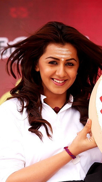 Nikki galrani, tamil movie, pakka HD phone wallpaper