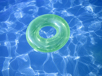 Tube, blue, lifesaver, clear, water HD wallpaper