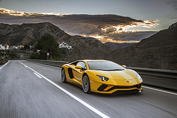 Yellow Lamborghini , lamborghini, cars, 2019-cars HD wallpaper