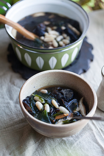 Wood Ear Wakame soup, Cannellini bean, Homestead Brooklyn, Food HD phone wallpaper