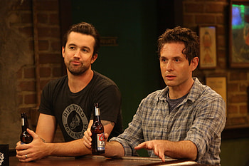 Sunny Philadelphia TV Series, background, Vibrant colours, Captivating HD wallpaper