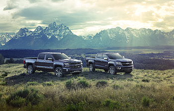 Chevrolet Silverado And Chevrolet Colorado Z71, chevrolet, cars, 2017-cars HD wallpaper