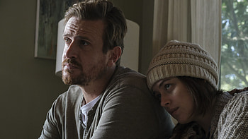 Dakota Johnson, Jason Segel, Our Friend movie HD wallpaper