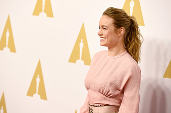 Brie Larson, Celebrity, Actress, American, Blonde, Brown Eyes, Earrings HD wallpaper