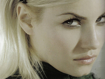Elisha Cuthbert, sexy, model, graphy, blonde, hot, lip, beauty, face, hair, eye HD wallpaper