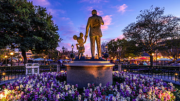 Walt Disney and Mickey Mouse, Disneyland HD wallpaper