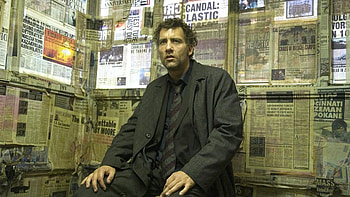 Children of Men movie, Dystopian thriller, Gripping storyline, Intense emotions HD wallpaper