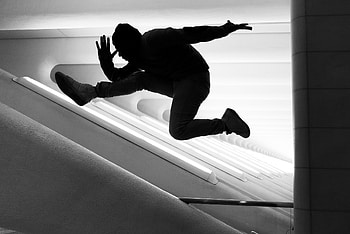 Monochrome, running HD wallpaper