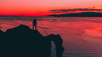 Men Standing At Cliff Sunset , silhouette, sunset, evening, graphy HD wallpaper