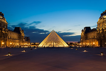Louvre selection, Masterful artwork, Captivating visuals, Cultural treasure HD wallpaper
