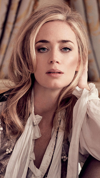 Vanity Fair 2018, Emily Blunt and John Krasinski HD phone wallpaper