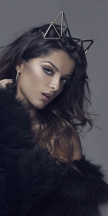 Bebe Rexha, Brunette hoot, Honor devices HD phone wallpaper