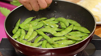 Bestes edamame rezept, Kstliche edamame, Cooking with dog HD wallpaper