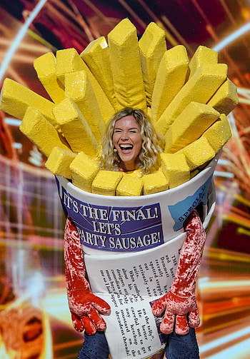 The Masked Singer, Joss Stone winner, Sausage revelation, Backstage moment HD phone wallpaper