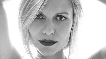 Claire Danes, , Actress portrait, Natural charm HD wallpaper