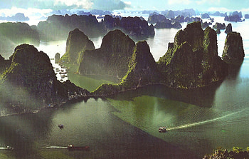 Halong Bay, Tranquil beauty, Pristine waters, Majestic limestone HD wallpaper