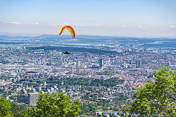 Trees, City, Building, Miscellanea, Miscellaneous, Flight, Paragliding, Paraglider HD wallpaper