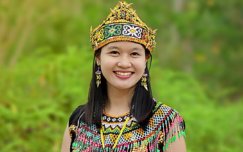Indonesian Smile, national costume, girl, Indonesia, smile HD wallpaper