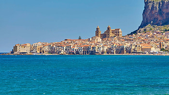 Cefalu Italy, Sicilia skyline, New York skyline, Coastal town HD wallpaper