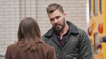 Chicago P.D., Episode still, Tense situations, Crime-solving HD wallpaper