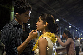 Slumdog millionaire crime, Drama romance thriller HD wallpaper