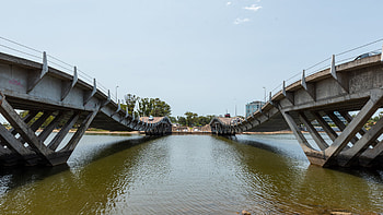 Leonel Viera bridge, Punta del Este, Uruguay travels, Coastal marvel HD wallpaper
