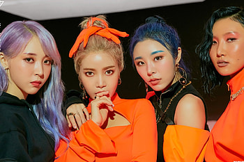 Mamamoo: Moonbyul's charm, Asiachan K-pop board, Visual delight HD wallpaper