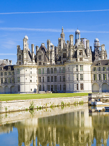 Chateau De Chambord, Chateau France, background, Ultra HD phone wallpaper