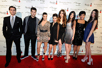Kardashian Jenner family, Red carpet moments, , Custom design HD wallpaper