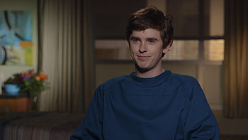 Freddie Highmore Dr. Shaun Murphy, Compelling Performance, The Good Doctor HD wallpaper